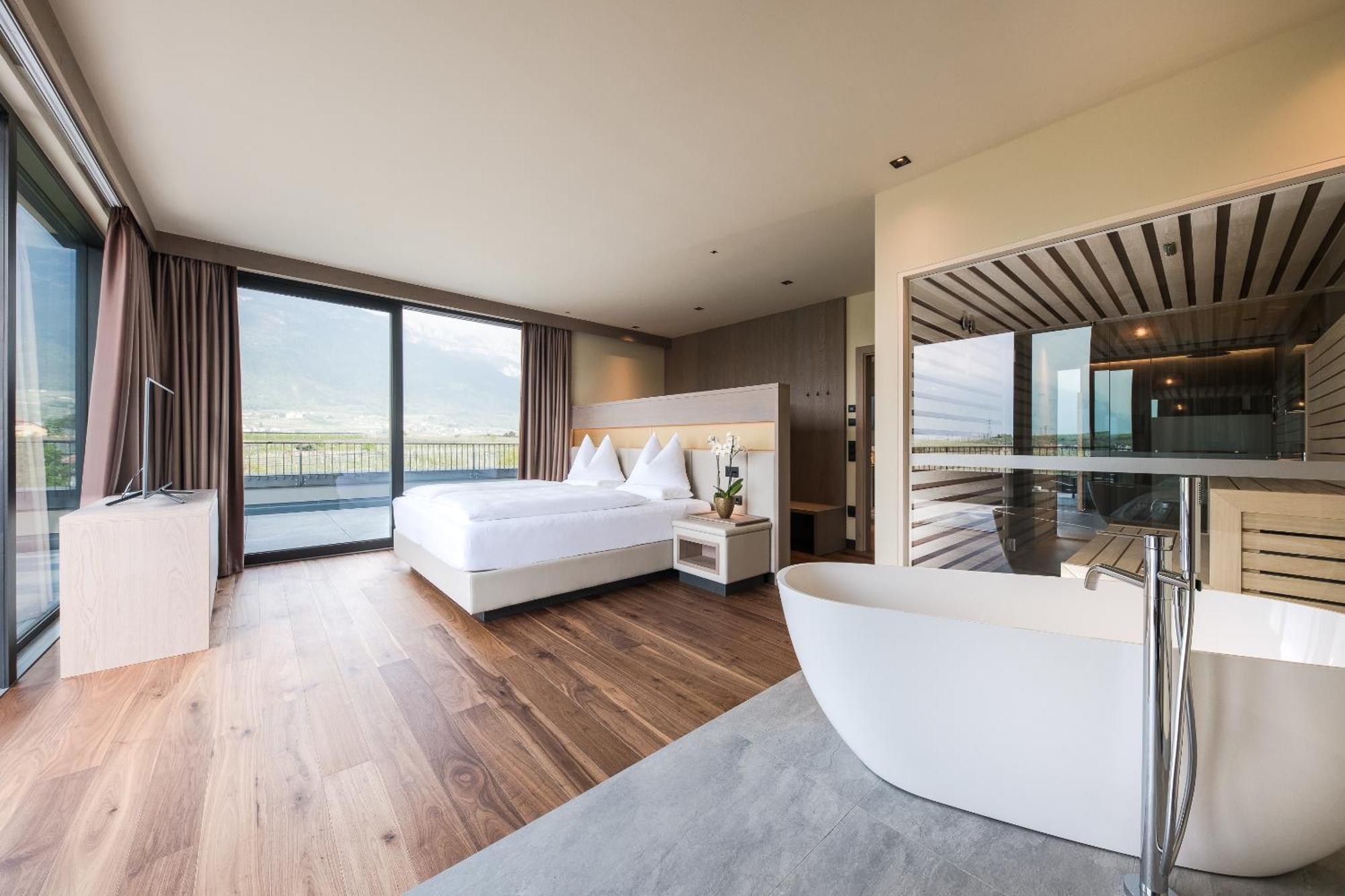 אפיאנו סולה סטרדה דל וינו Weinegg Wellviva Resort מראה חיצוני תמונה